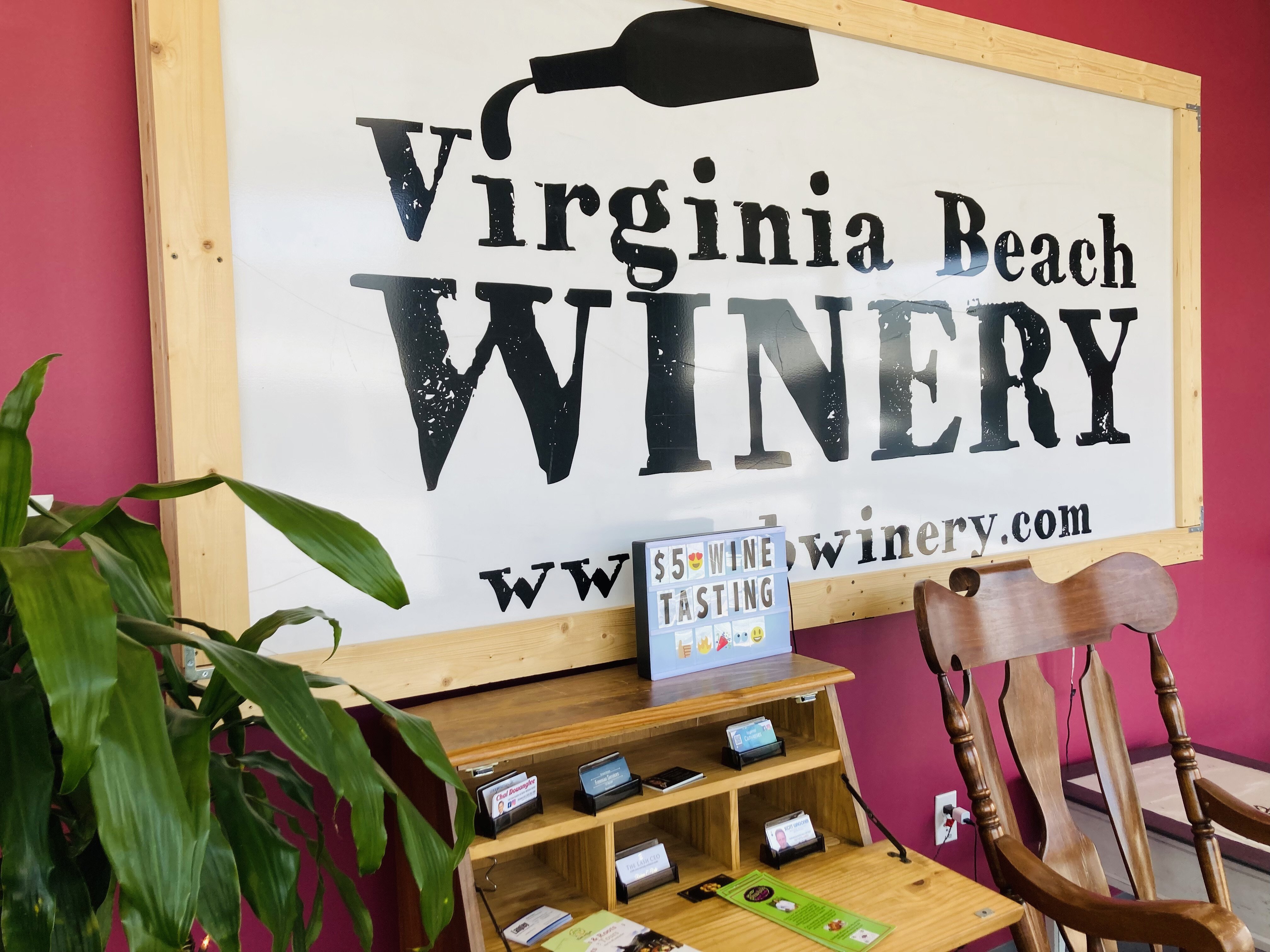 $5 wine tasting every day!