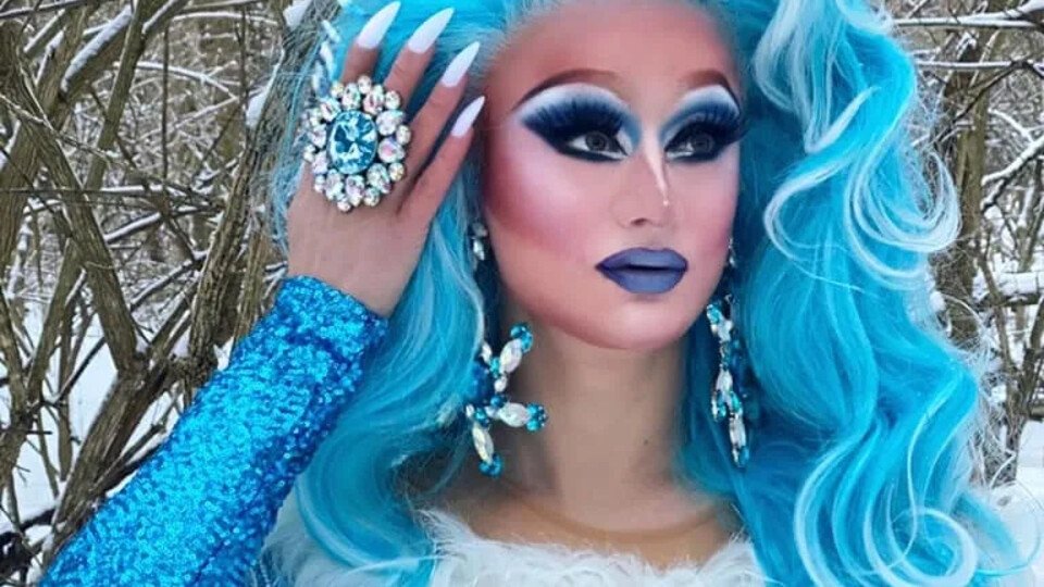 Scarlett Moon Winter